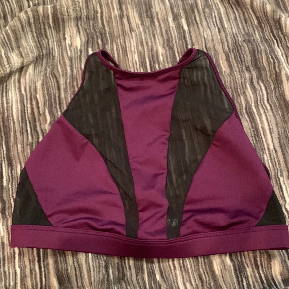 Victoria’s Secret bra size M